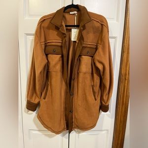 La Miel shacket, Camel color, size small